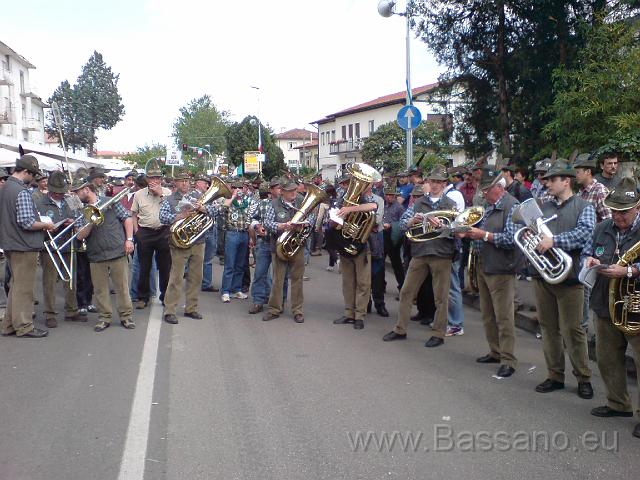 Adunata Alpini BAssano 2008 MK-525.JPG